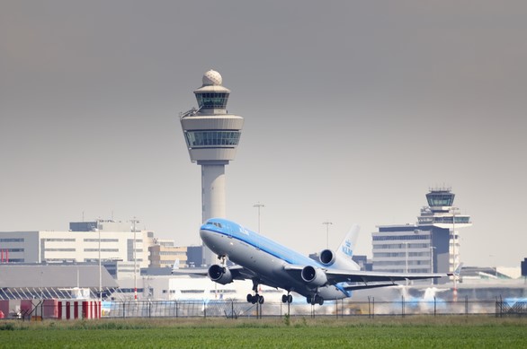 Luchthavenpastoraat Schiphol en Monuta ondersteunen nabestaanden na aankomst