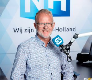Uitvaartondernemer Koop Geersing start radioprogramma op zondagochtend