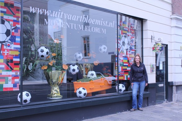 Nieuw filiaal steenhouwerij de Gedenkgroep geopend