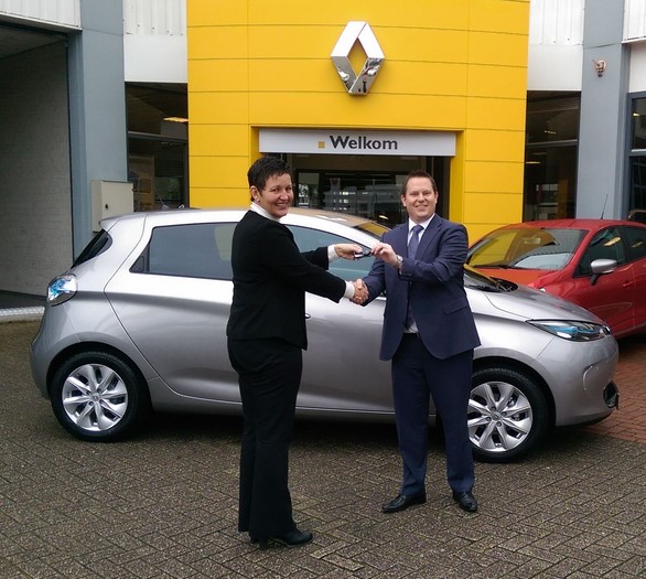 Rebel neemt volledig elektrische auto in gebruik