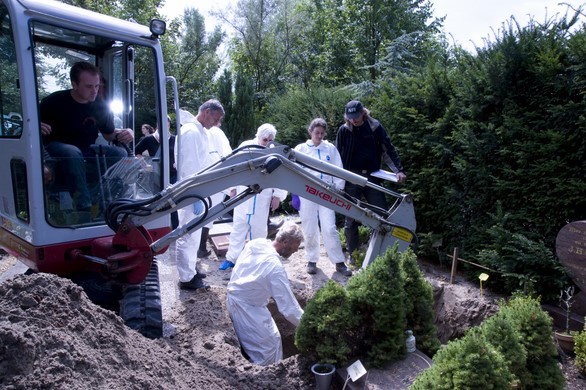 Helft gemeenten meldt anonieme graven niet