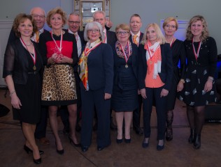 Yarden reikt Star Award uit aan beste crematorium