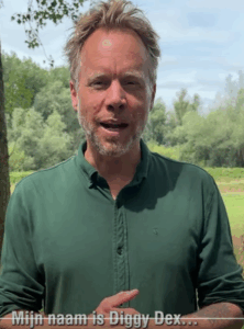 Zanger Diggy Dex vraagt om herinneringen nabestaanden